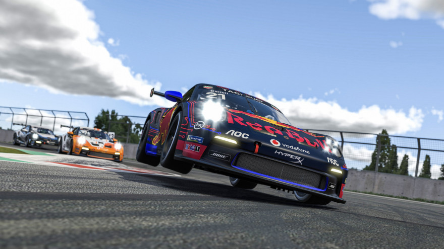 Diogo C. Pinto defends his lead in the Porsche Esports Supercup - GoClassic