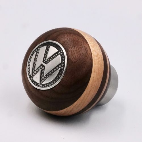 VW Gear knob/Walnut tree and Canadian maple