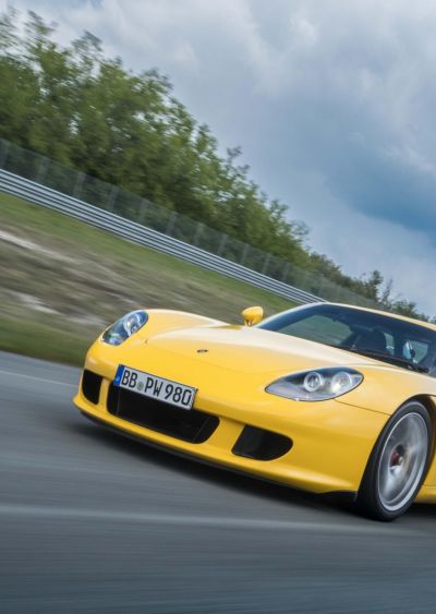 Tyre update for a legend: even greater tyre dynamics for the Carrera GT