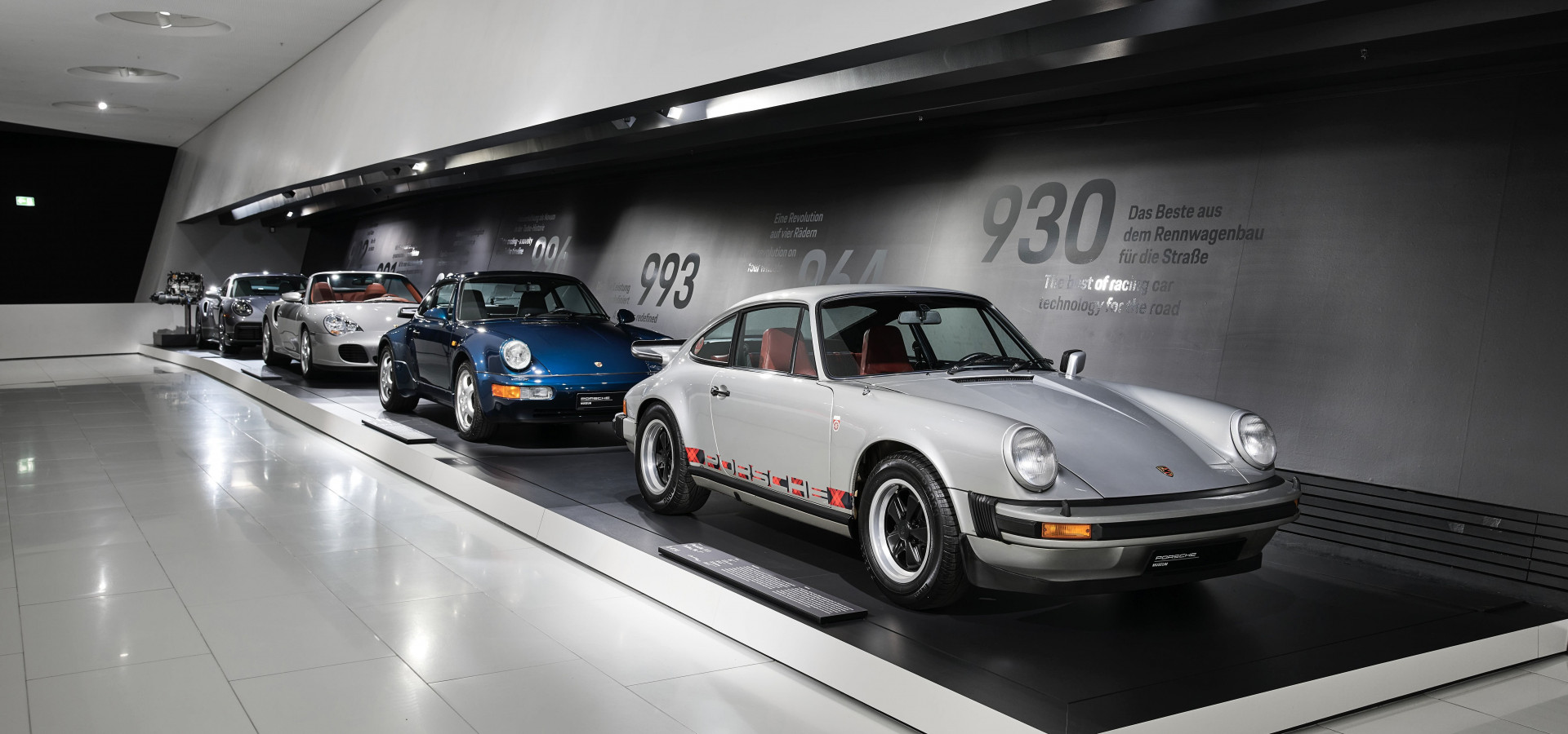 Neue Sonderausstellung zu „Beyond Performance. 50 Jahre Porsche Turbo“